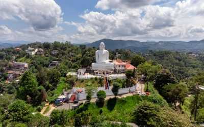 Visit the historical City of Sri Lanka- Kandy